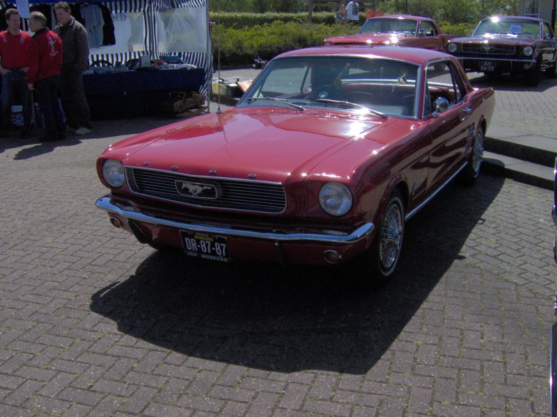 fordmustangmeetingeernewoude6.jpg